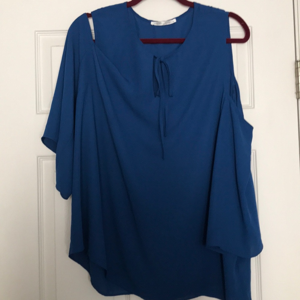 Blue cold-shoulder Blouse